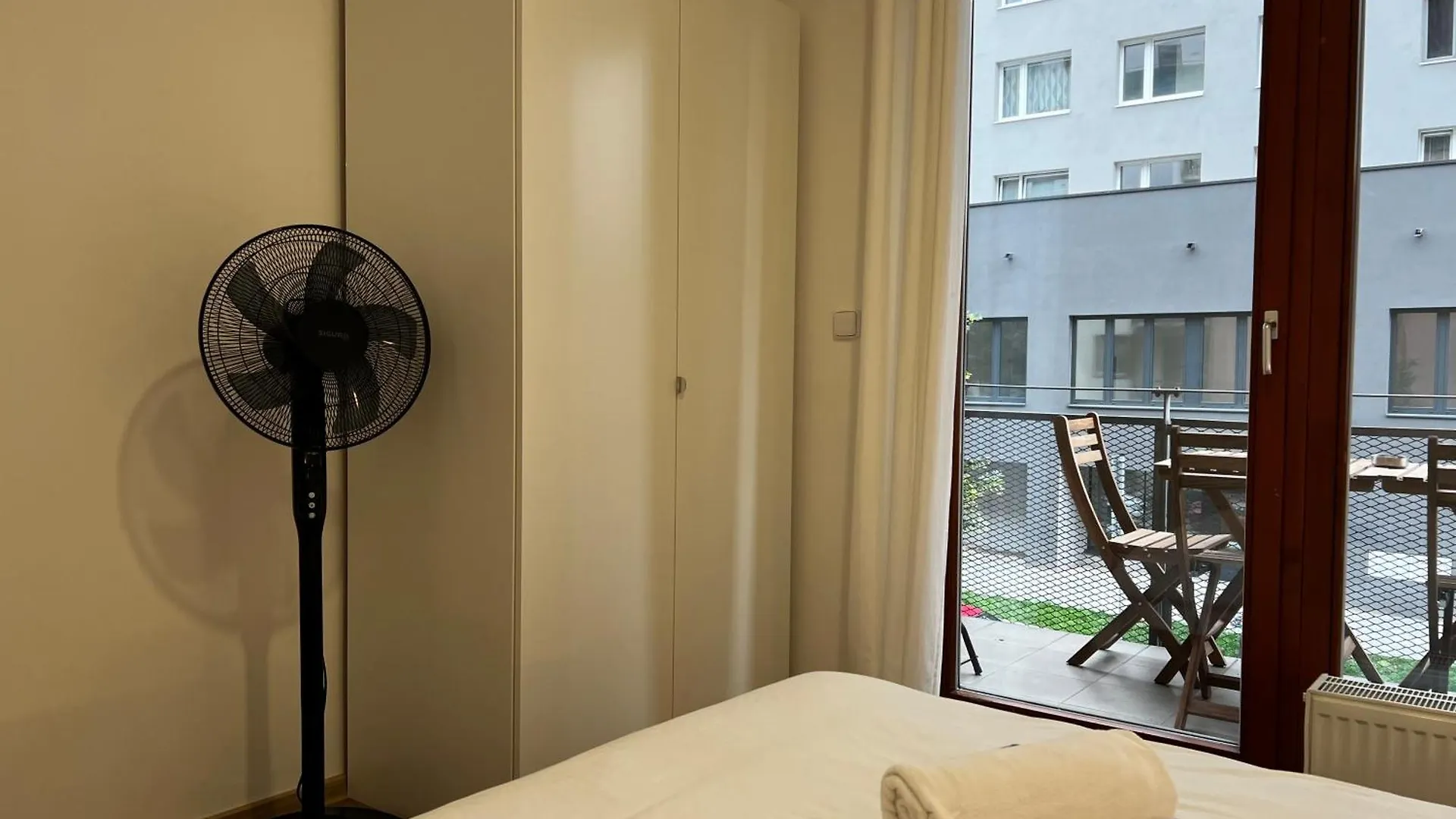 Appartamento A New Apartment, Free Parking, Close To The Center Praga